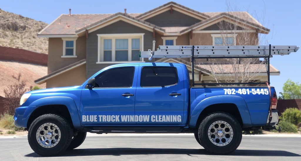 blue-truck-window-cleaning-las-vegas